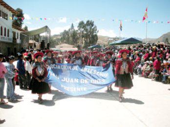 Distrito de Chinchero celebra
 105 años de creación política