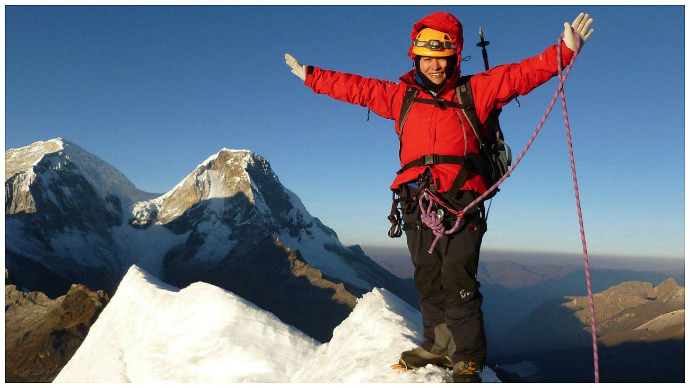 Flor Cuenca Blas: ​Peruana llega al Cho Oyu , la sexta cumbre más alta del mundo en el Himalaya