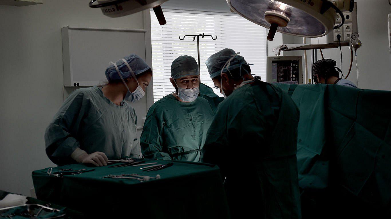 EE.UU.: Le extirparon testículo equivocado y recibió millonaria indeminización