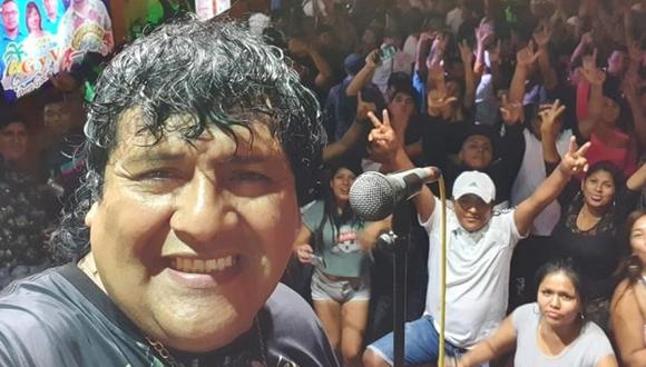 Toño Centella se pronunció en redes sociales, luego de que se señaló que el cantante ofreció un concierto privado en pleno estado de emergencia. (Foto referencial: Facebook oficial)