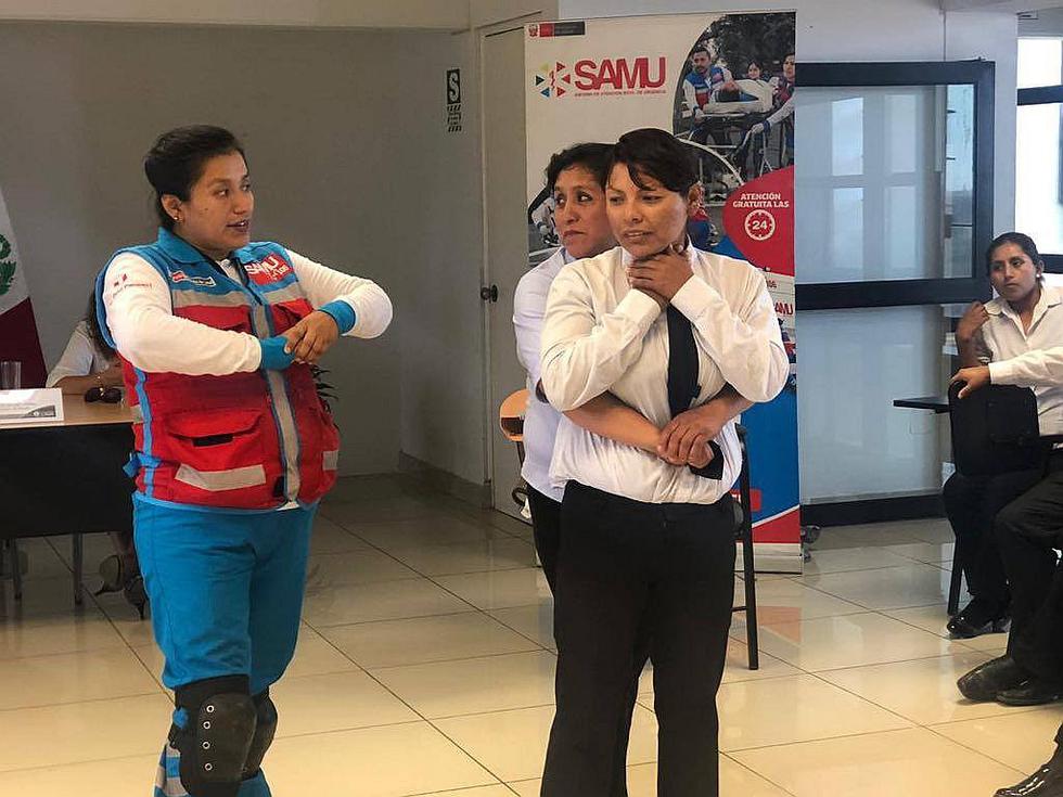 SAMU: 300 orientadores del Metropolitano preparados en primeros auxilios y reanimación cardiopulmonar