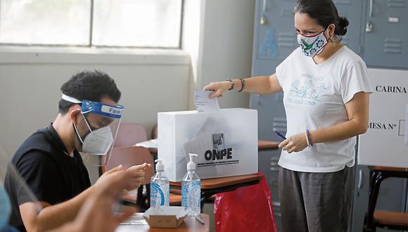 La ONPE habilitó 579 locales de votación en la región, y más de un millón de electores retornan a las urnas en proceso que será más célere a comparación de la primera vuelta. Fuerzas Armas y Policía garantizan el orden y entidades electoral exigen respetar los resultados.
