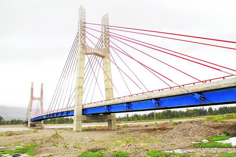 Antalsis le debe a empresa huancaína por Puente Comuneros 