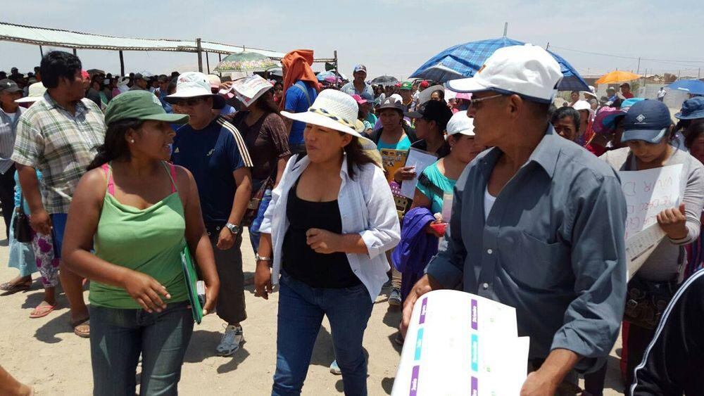 Elecciones 2016: congresista Condori responde críticas por reelección