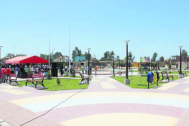 Autoridades se capacitan en Paracas