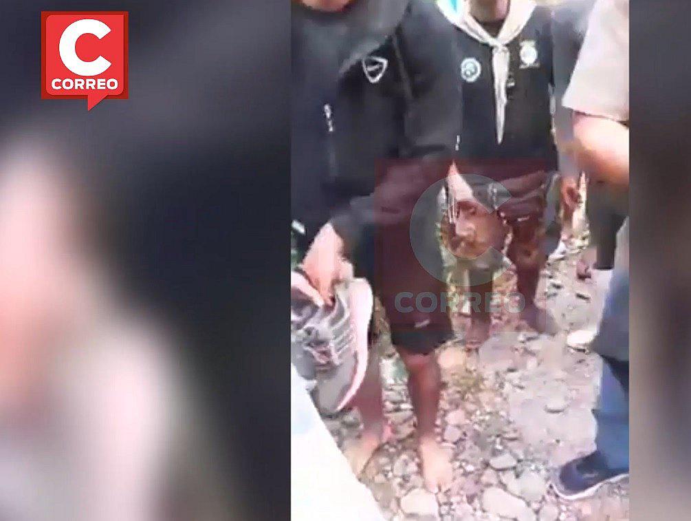 Huánuco: Ronderos retienen a tres policías y los obligan a caminar descalzos (VIDEO)