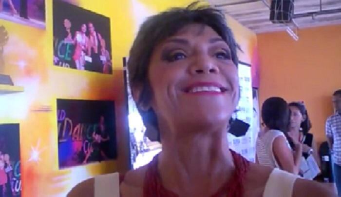 Bettina Oneto invita a Angie Arizaga y Nicola Porcella a inscribirse en sus talleres de teatro