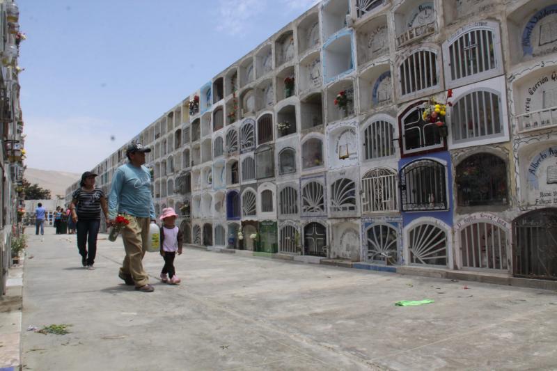 Nichos para pobres costarían S/.1,400