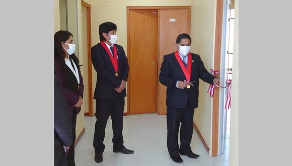 En la ceremonia participó el presidente de la Corte Superior de Justicia de Puno, Pánfilo Monzón Mamani. (Foto: Feliciano Gutiérrez)