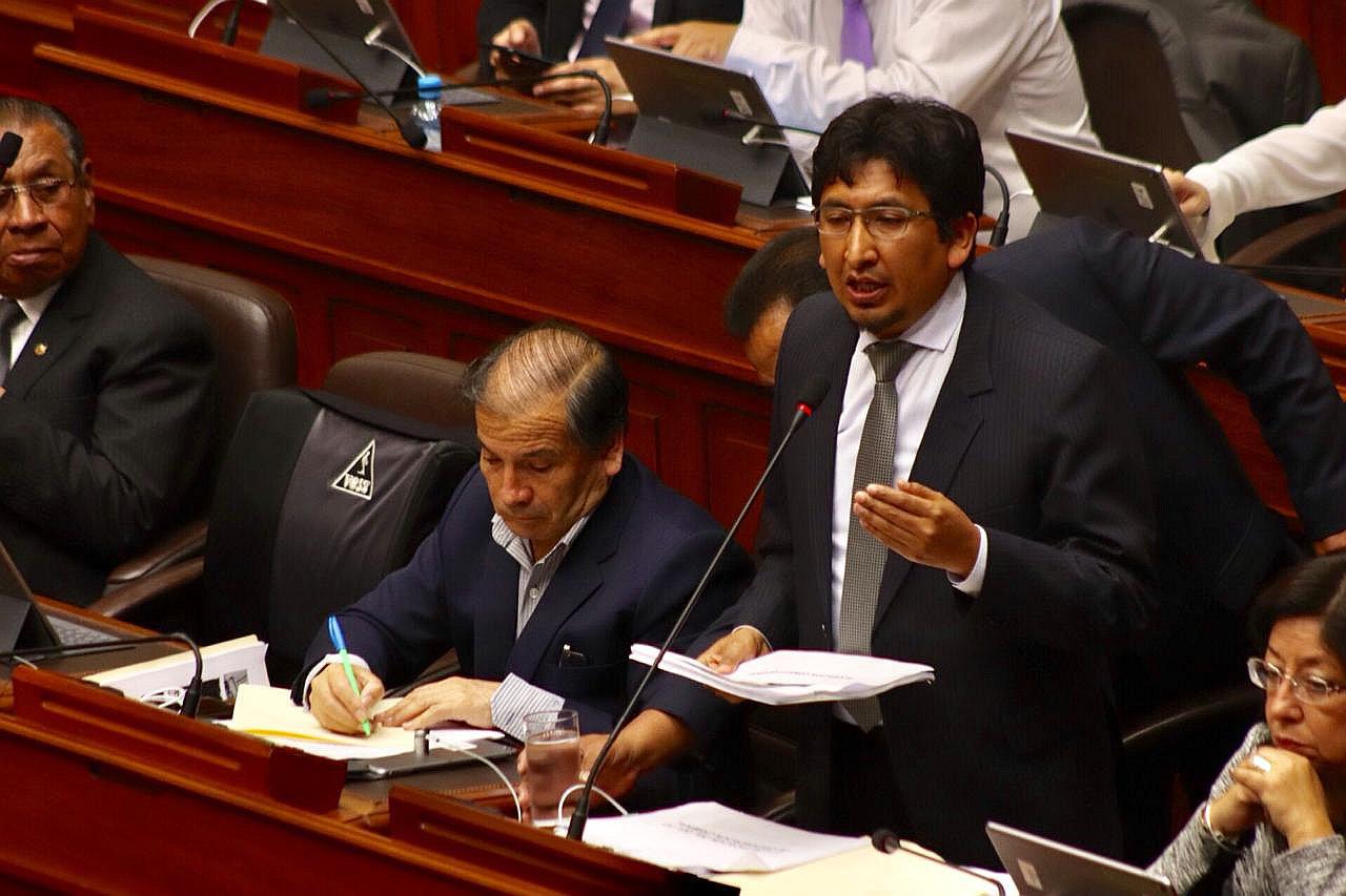 Oracio Pacori: "Los hechos se dieron de forma continua por los cinco acusados"