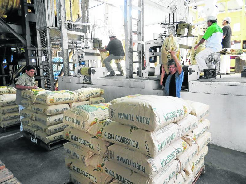 Sunat inicia embargos a azucarera Tumán