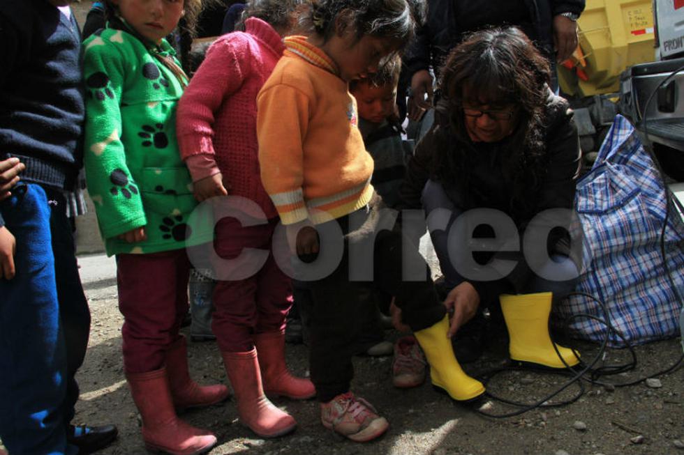 Correo hizo realidad el milagro de Navidad para los niños de Comas (FOTOS)
