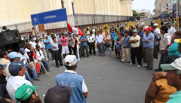 Azucareros reclaman tras conocer fallo de juez Tenorio (VIDEO)