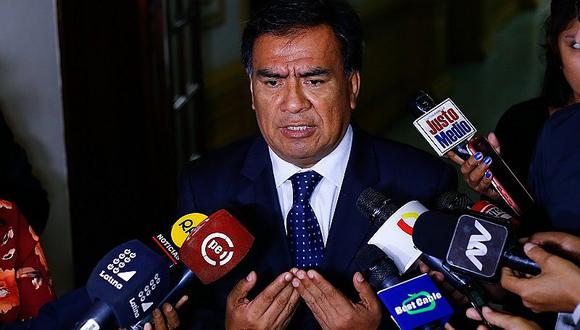 Javier Velásquez pide sanción para partidos que postulen con candidatos sentenciados 