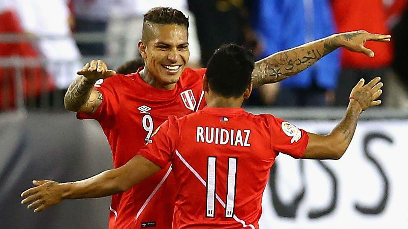 Paolo Guerrero: "Raúl Ruidíaz está pasando por un buen momento"