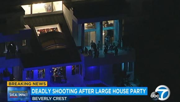 El tiroteo ocurrió cerca de la 01.00 hora local. Al menos cinco vecinos de Beverly Hills llamaron a las autoridades para denunciar la fiesta. (Captura de video / YouTube).
