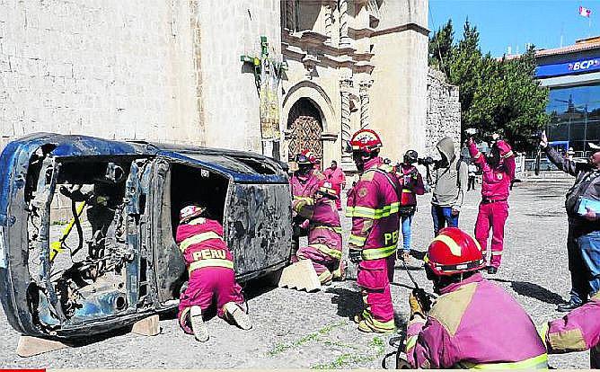 Juliaca: bomberos voluntarios cumplirán 58 años