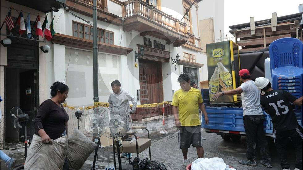 Así quedó la pollería Villa Chicken tras incendio (FOTOS)