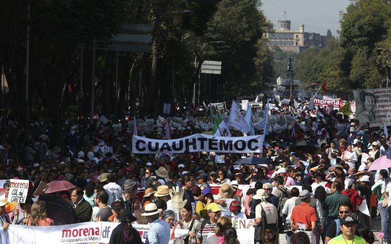 Más de 12 mil personas protestan contra Enrique Peña Nieto