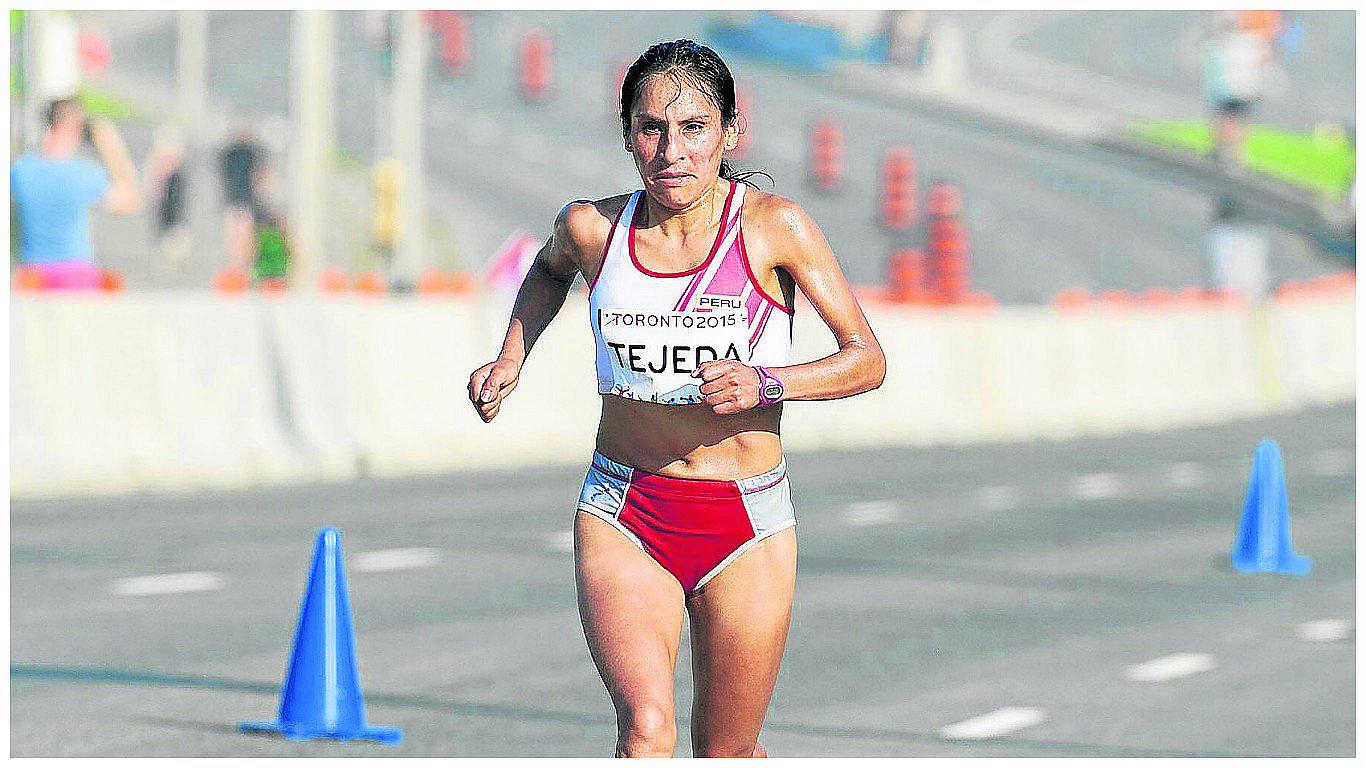 ​Gladys Tejeda corre en marathon de Bogotá en Colombia