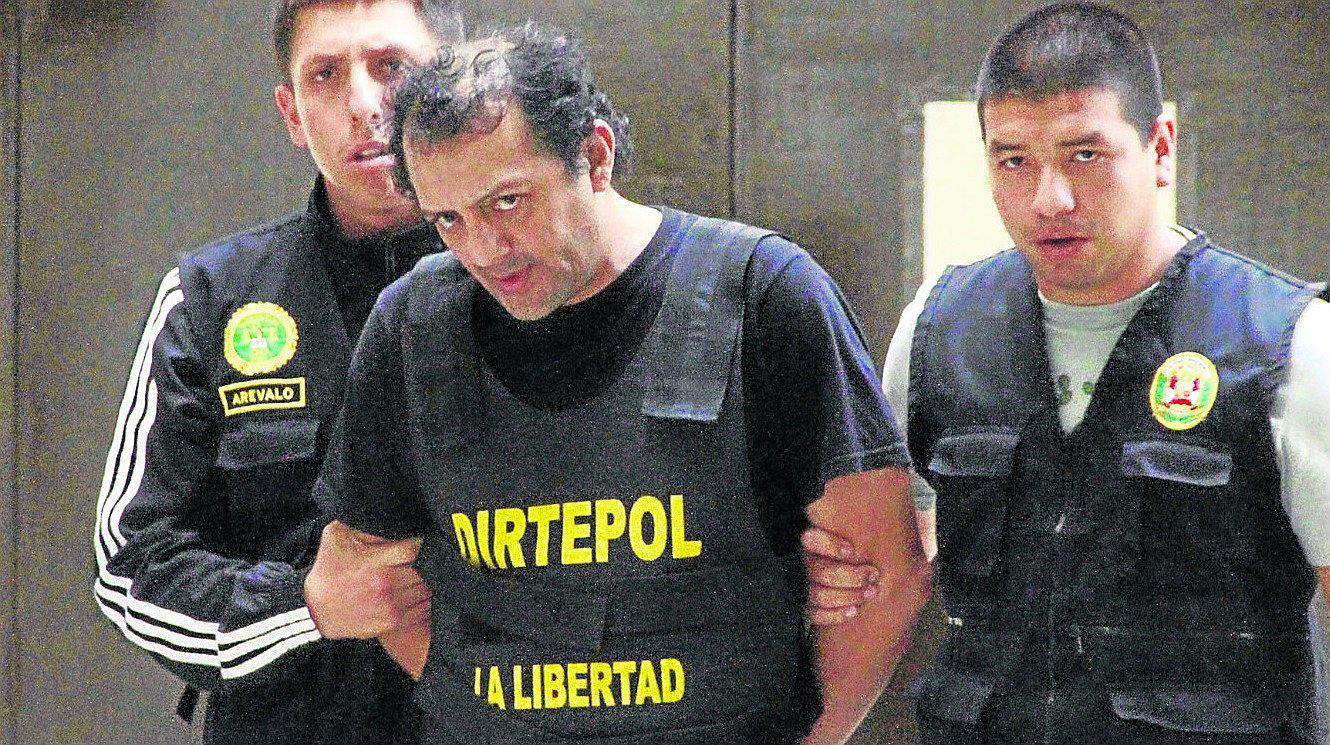 Capturan al “cajero” de “Los Pulpos del Brujo” en un bar de Trujillo (VIDEO) 