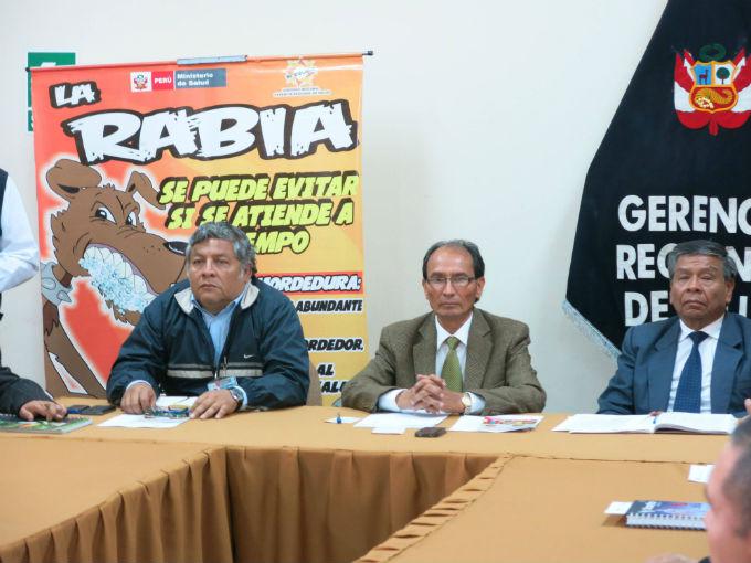 200 directores son capacitados para prevenir propagación de rabia canina