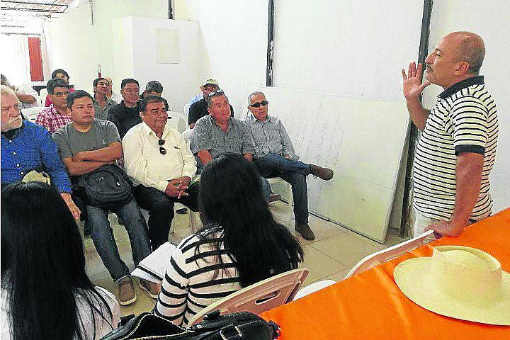 Agricultores y COFIDE pactan acuerdo sobre deudas