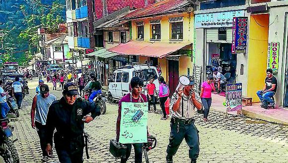 Ronderos castigan a ladrón de motosierra y batería en San Juan del Oro