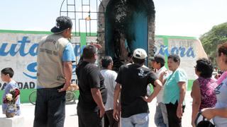 Piura:  Vecinos realizan vigilia por atentado contra Virgen de Guadalupe
