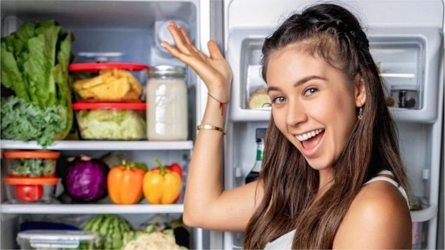 Youtuber vegana pierde credibilidad al ser sorprendida comiendo pescado (VIDEO)