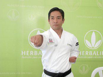 Tamashiro obtuvo medallas