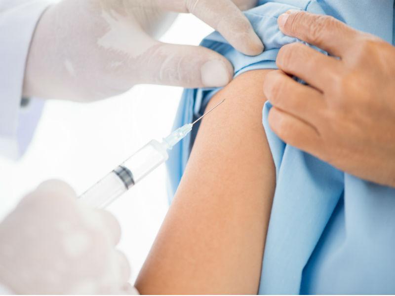 Chile: Trabajadores recibieron por error vacunas para vacas en lugar de hepatitis