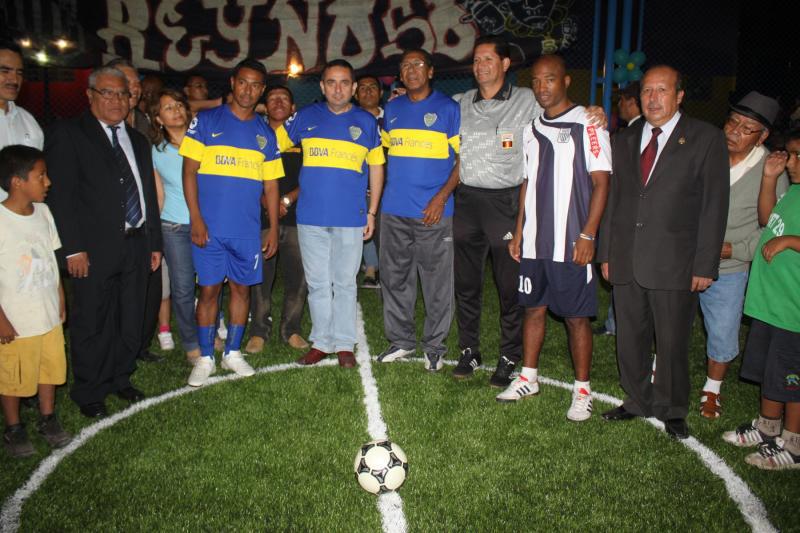 Inauguran complejo deportivo "Walter Oyarce Domínguez"