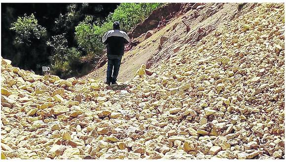 Caída de rocas paraliza recorrido de tren Huancayo - Huancavelica