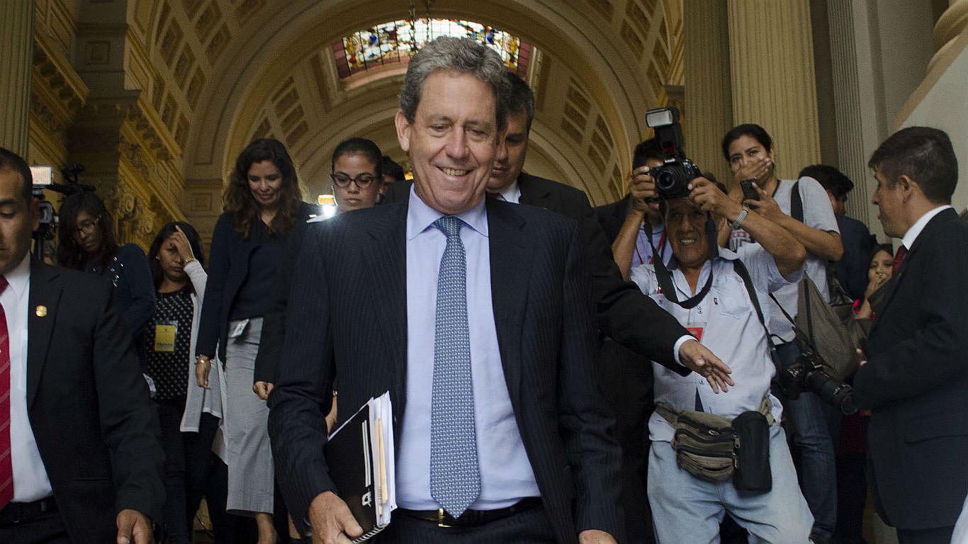 Alfredo Thorne anunció que asistirá este viernes al Congreso