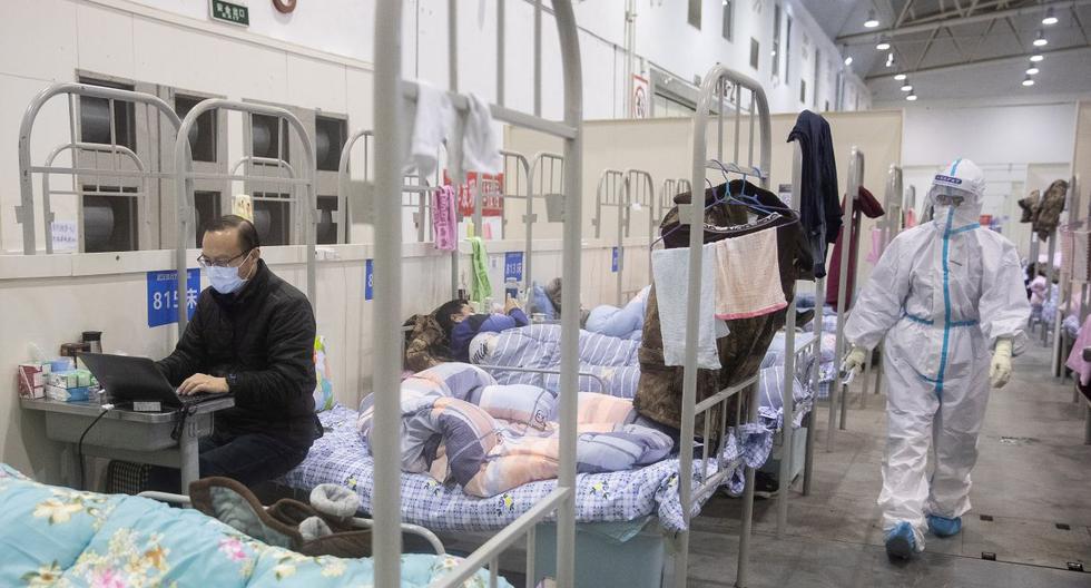 La OMS ha elogiado a las autoridades chinas por su manejo de la epidemial, pero estas son duramente criticadas por los ciudadanos. (AFP).