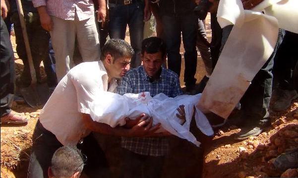 Triste entierro del niño sirio Aylan junto a su hermano y su madre