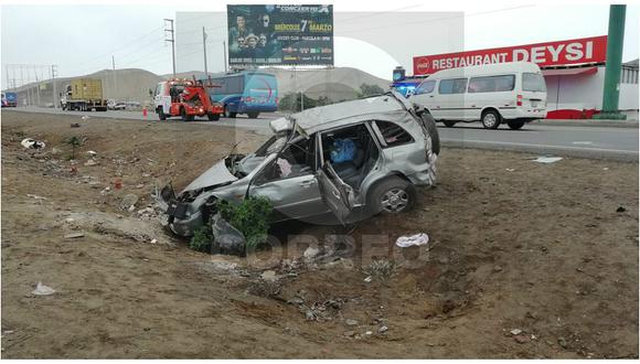 Accidente vehicular deja dos fallecidos en la Panamericana Sur (FOTOS)