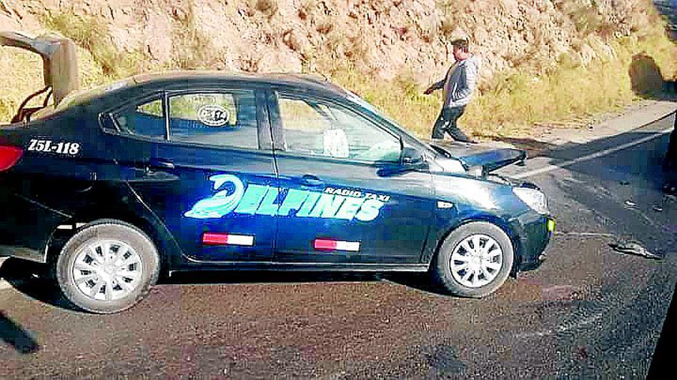 Choque entre taxi y camioneta deja tres heridos en la vía Puno - Juliaca