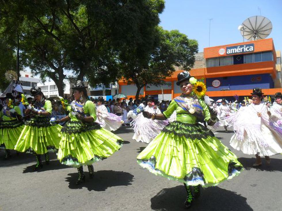 Con morenadas celebraron a "Mamita Candelaria"