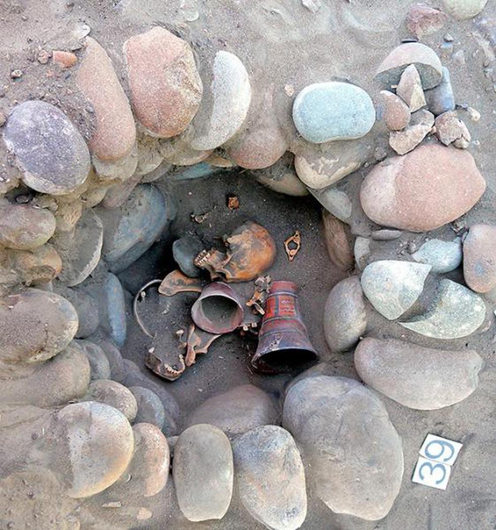 Islay: Hallan cementerio de cultura desconocida en nuestro país