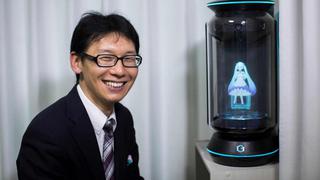 Japonés pierde a su esposa virtual por una actualización de sistema 