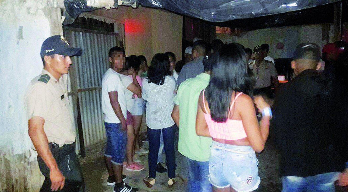 Intervienen 18 menores consumiendo bebidas alcohólicas en Zorritos