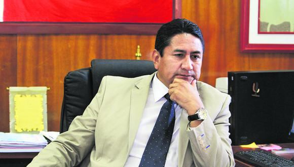 Empleados y extrabajadores del gobierno regional, vinculados al partido de Gobierno Perú Libre, serán parte de la pesquisa