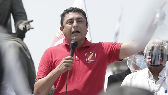 Virtual congresista de Perú Libre, Guillermo Bermejo Rojas, afrontará nuevo juicio por filiación a la organización terrorista Sendero Luminoso. (Foto: Yessica Vicente/Grupo El Comercio)