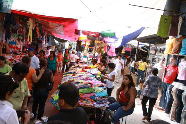 Piura: Comuna de Sullana erradicará arrendamiento de puestos en mercado modelo