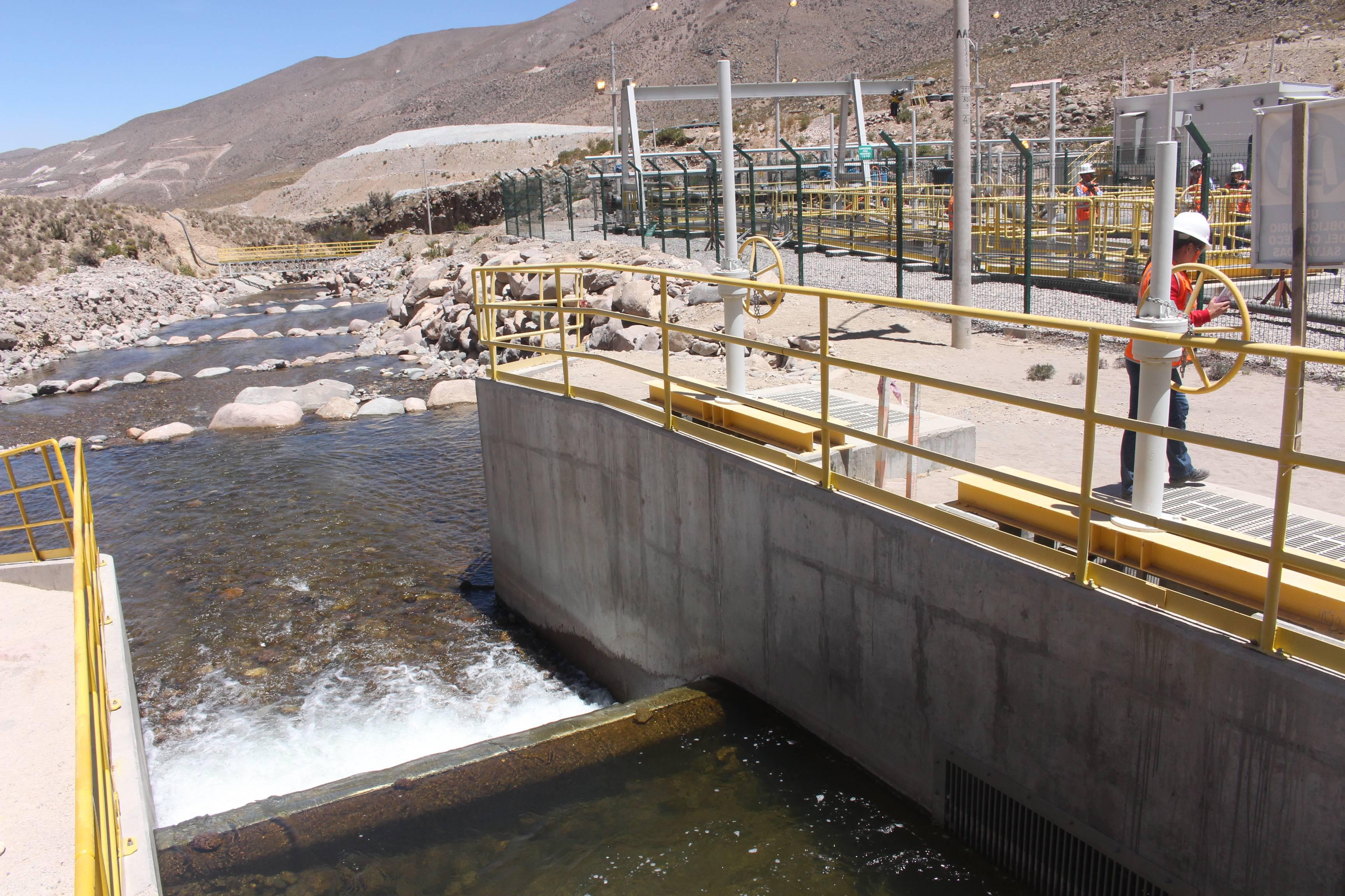 Quellaveco no utiliza agua del río Asana ni lo contaminan