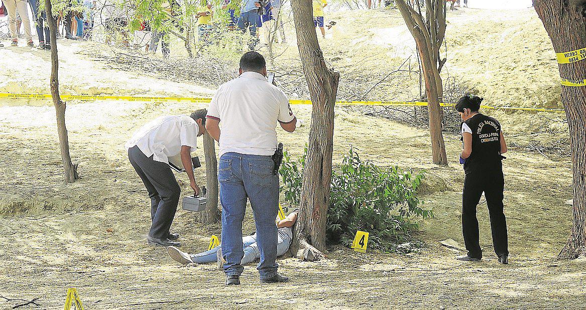 Hallan el cadáver de una policía en un campo de tiro del Medio Piura