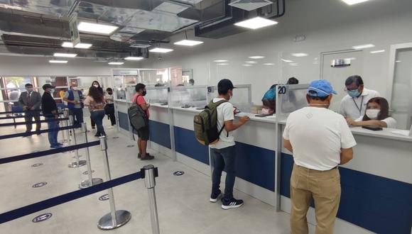 Migraciones suspendió la emisión de pasaportes en sede de Breña y otras agencias por varias horas a raíz de fallas en plataforma de Reniec. (Foto: Reniec)