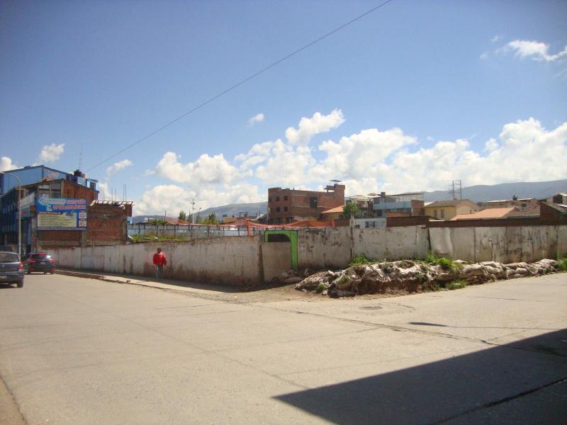Rematan inmueble de Plaza norte en Huancayo 